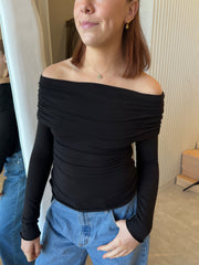 LUCY OFF THE SHOULDER TOP