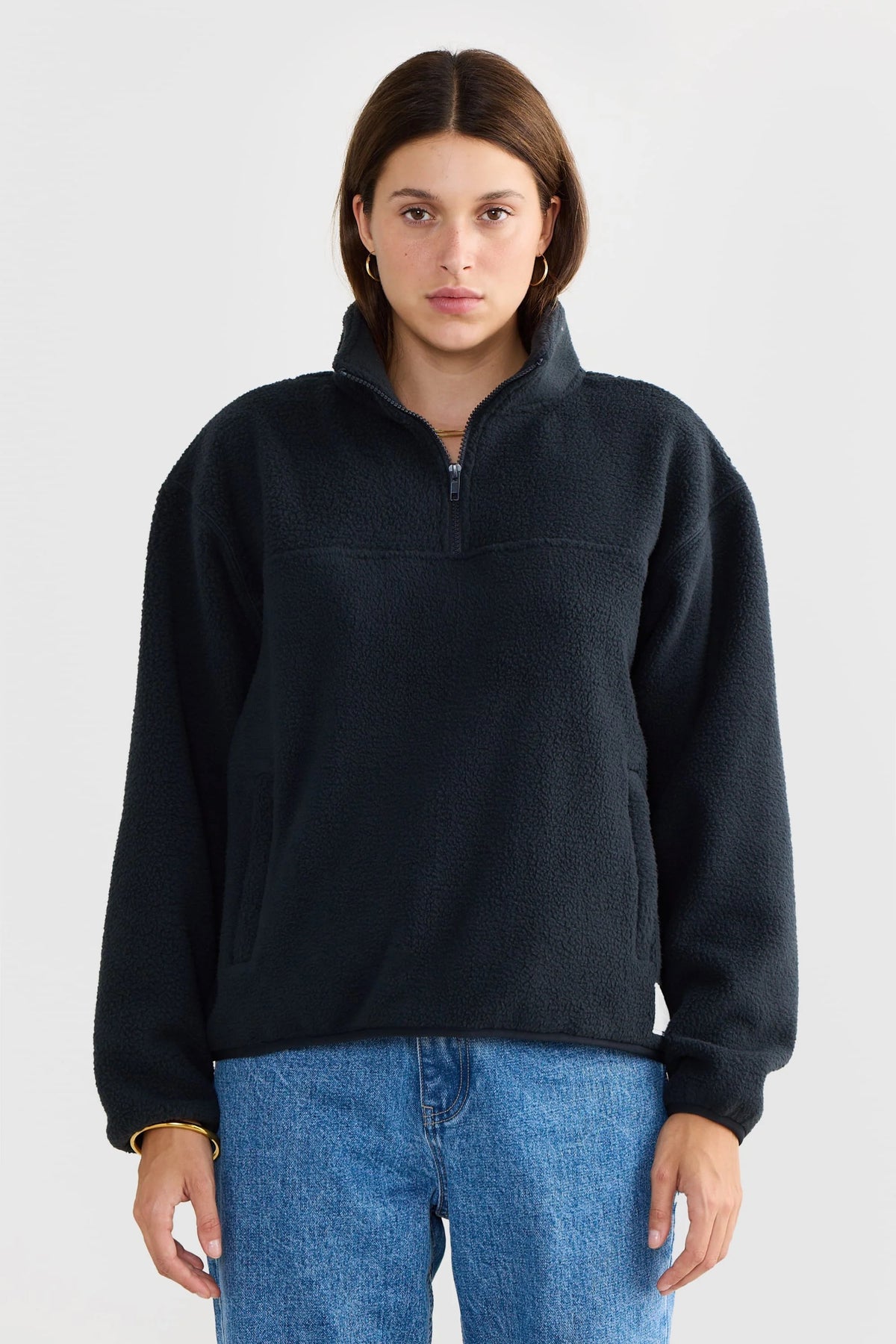 SHERPA FLEECE QUARTER ZIP WASHED BLACK