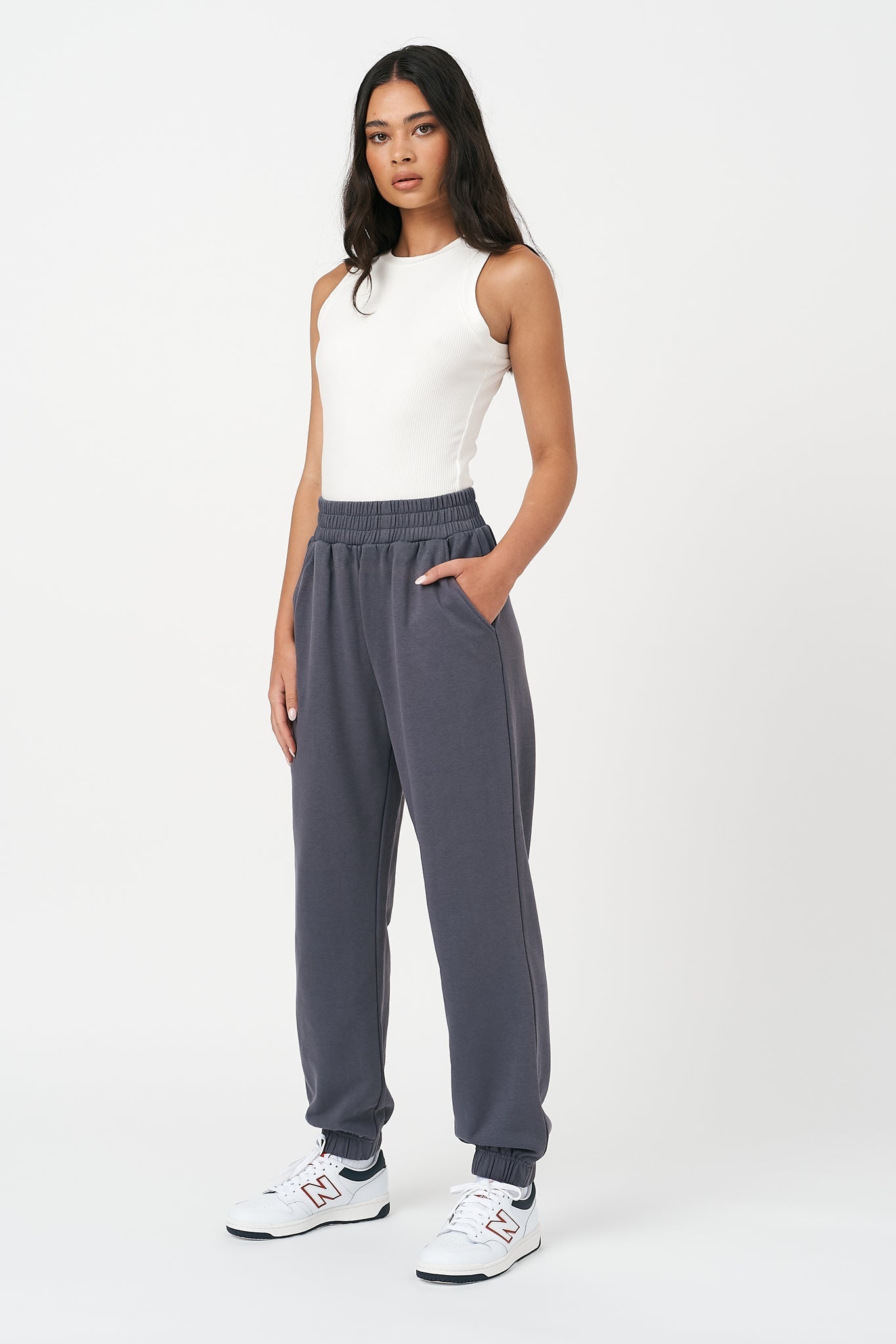 BROOKS TRACK PANT - SUNDAY BEST TRADING CO