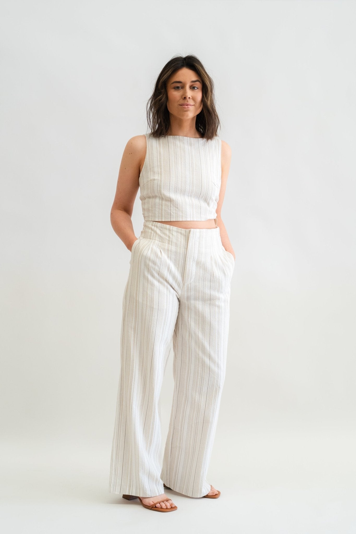 FINLAY TIE BACK TOP - SUNDAY BEST TRADING CO