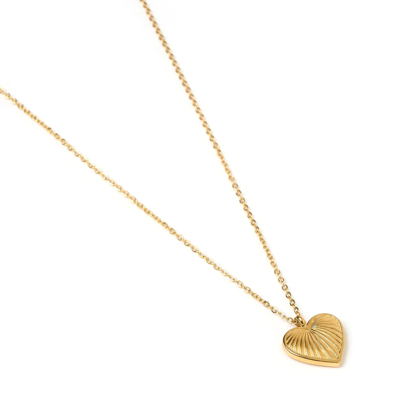 JASMINE GOLD HEART NECKLACE - SUNDAY BEST TRADING CO