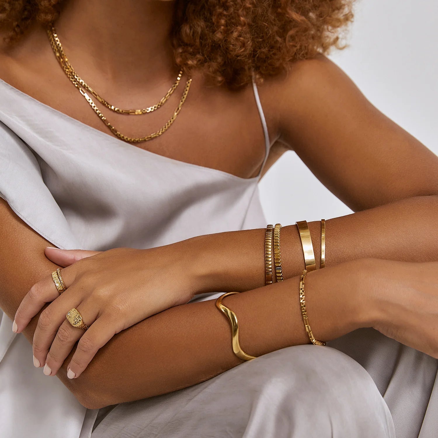 SINAI GOLD CUFF - SUNDAY BEST TRADING CO