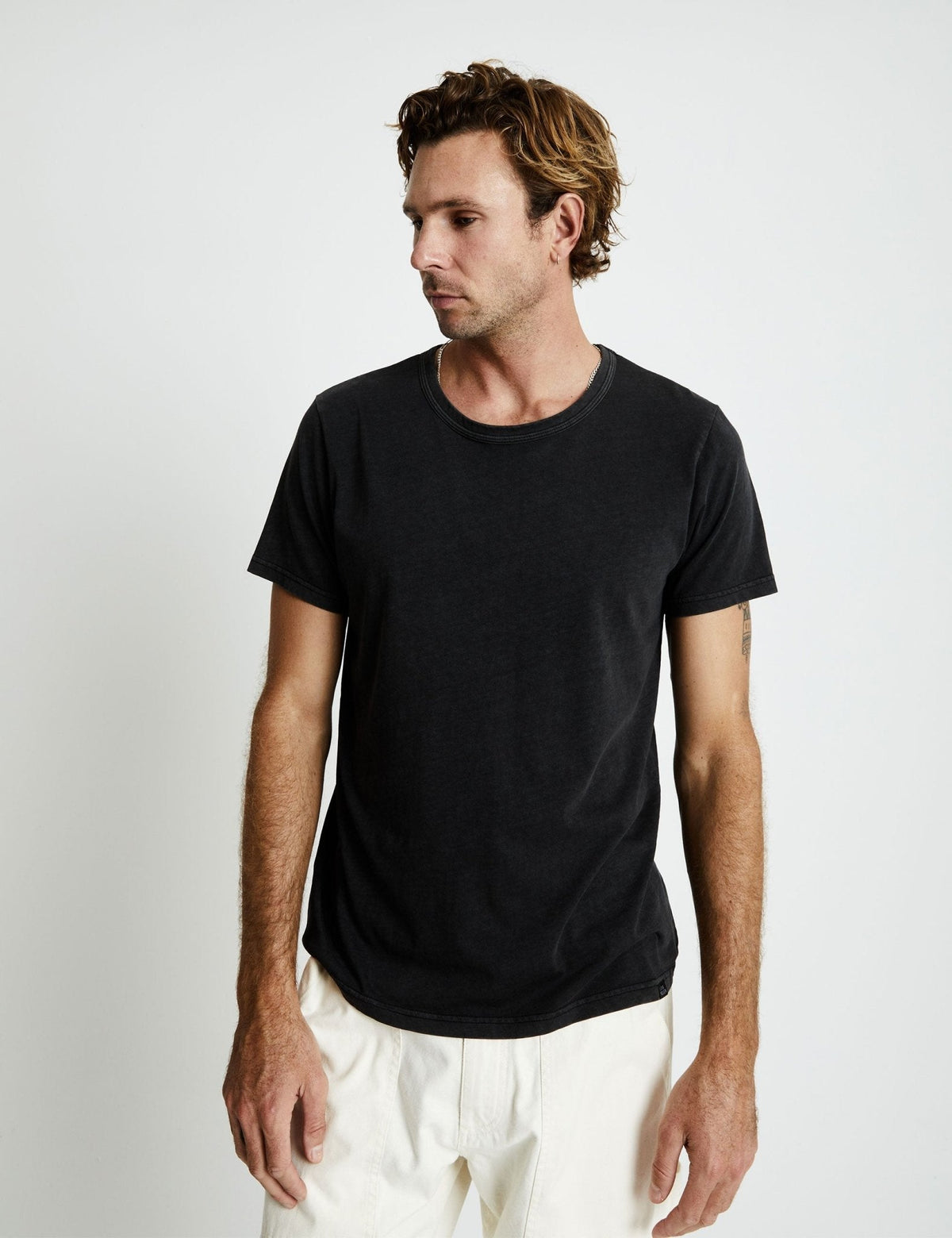 SMQ SLUB TEE BLACK - SUNDAY BEST TRADING CO