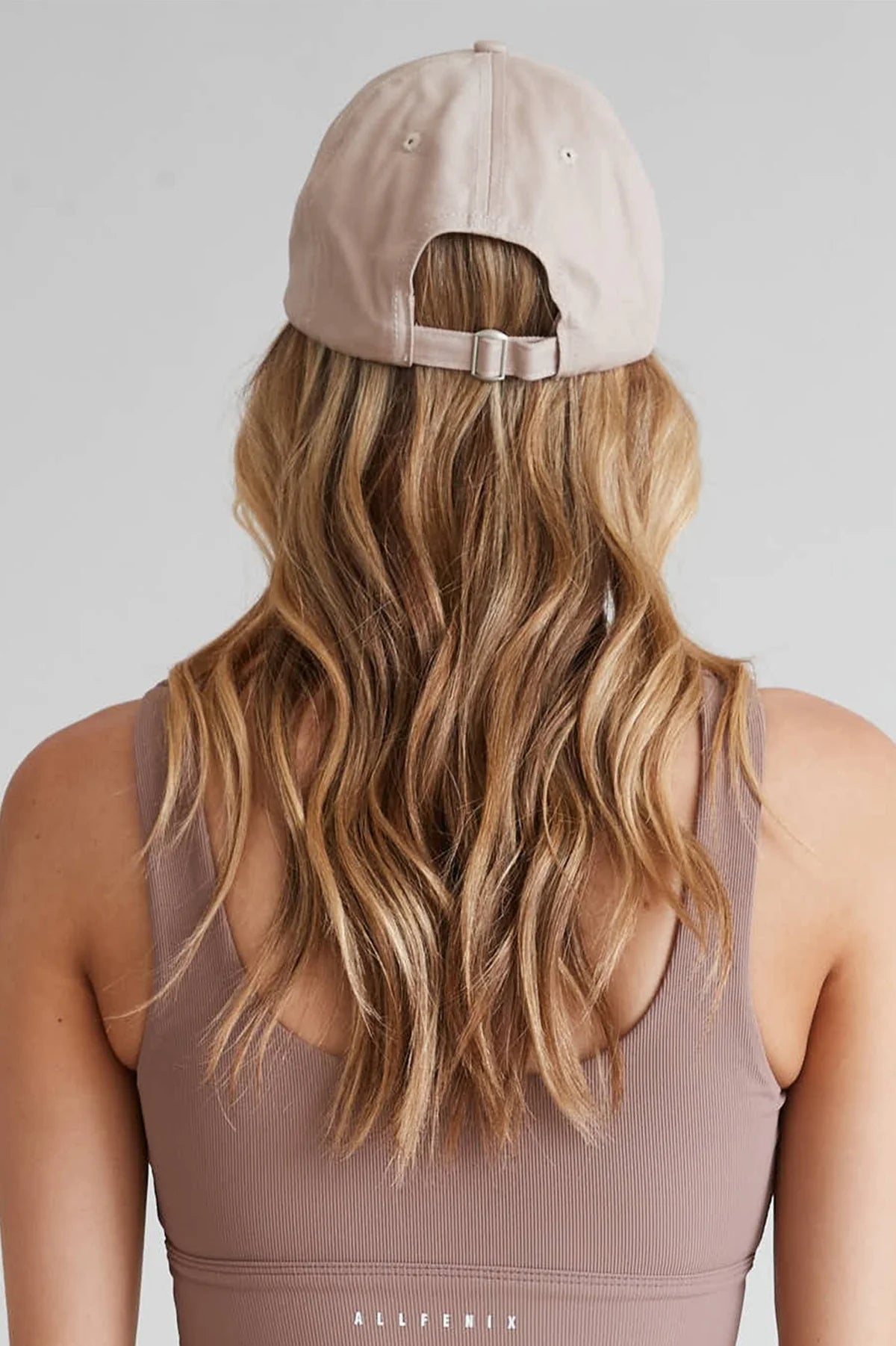 WAVES CAP - SUNDAY BEST TRADING CO