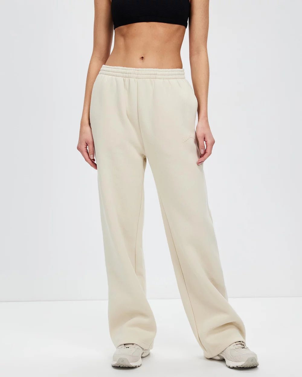 WELLNESS CLUB WIDE LEG TRACK PANT - SUNDAY BEST TRADING CO