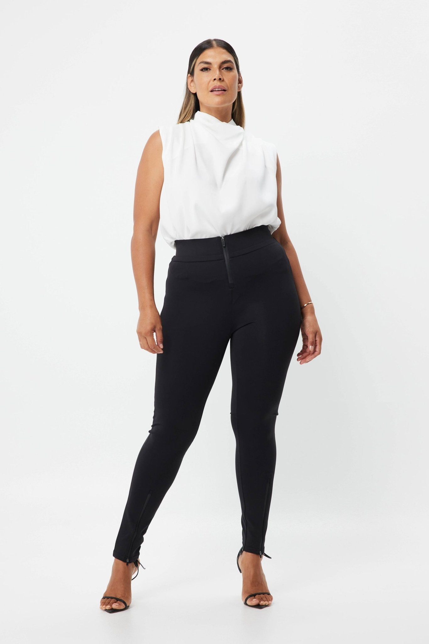 THE DEFENSIVE PANT BLACK - SUNDAY BEST TRADING CO